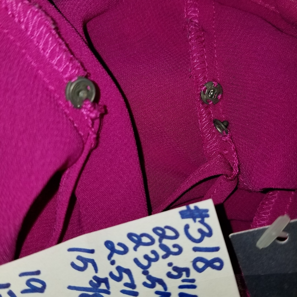 ✅NWT Jones Wear Silk Fuchsia Ruffles Blouse 4 #318 - Picture 9 of 16